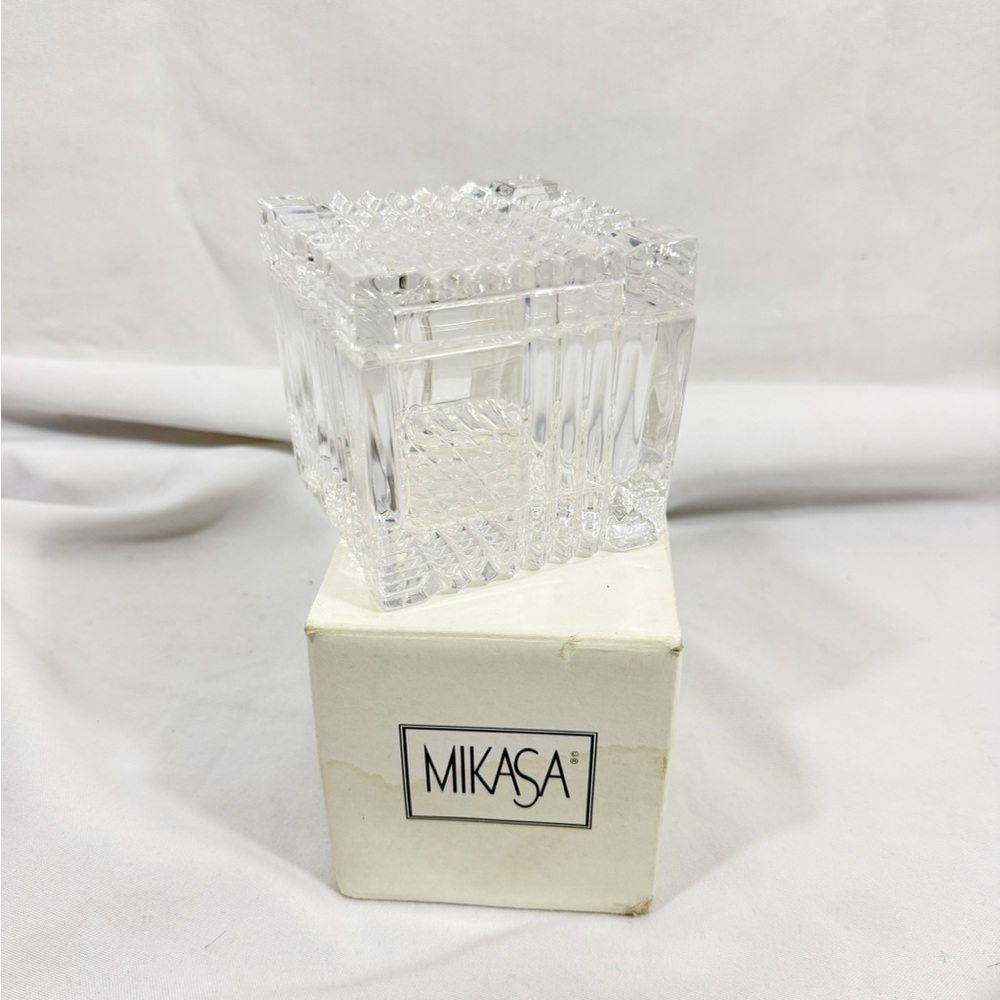 Mikasa Germany crystal cube trinket or jewel box.